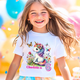 きらめくユニコーンの牧場の野花の誕生日 Tシャツ