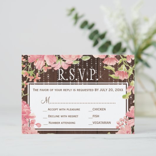 きらめくライト牡丹の納屋の木の結婚式rsvp 出欠カード (スタンド正面)