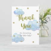 きらめく小さな星の青い雲の赤ちゃんシャワー サンキューカード (スタンド正面)