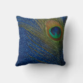 きらめく濃い青の孔雀 クッション (裏面)