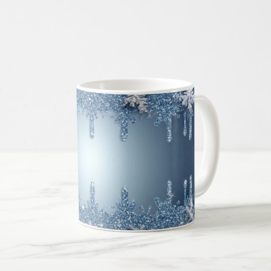 きらめく青い雪の結晶フレームと氷柱 コーヒーマグカップ (正面右)