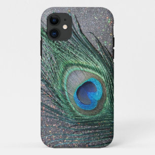 きらめく黒い孔雀の羽の静物画 iPhone 11 ケース