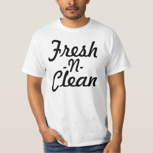 きれいな新しいN Tシャツ