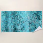 くしゃくしゃになった青いネオン紙 ビーチタオル (正面)