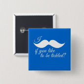 くすぐられるのを好めばI口ひげ- .PNG 缶バッジ (正面&裏面)