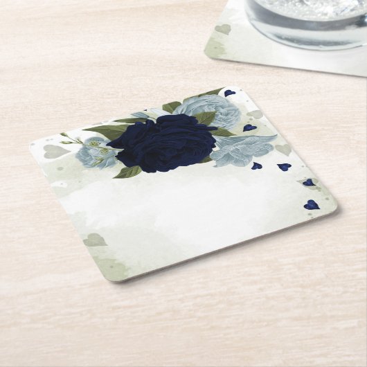 くすんだ青とネイビーブルーの花と緑 スクエアペーパーコースター (アングル)