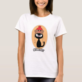 くつぬいぐるみの帽子をかぶったリラックスブラック・キャラクター・キャット Tシャツ