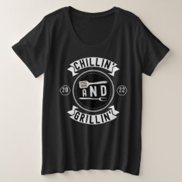 くつろぎとグリルがテーマの面白いアウトドアサマーBBQ プラスサイズTシャツ