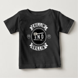 くつろぎとバーベキューの楽しいアウトドアサマーBBQ ベビーTシャツ