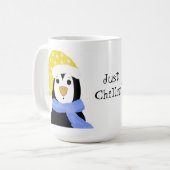 くつろぐペンギンにビックリ コーヒーマグカップ (正面左)
