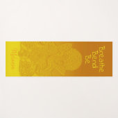 くねりによってが呼吸する金ゴールドのGaneshパーソナライズな象はあります ヨガマット (正面(横))