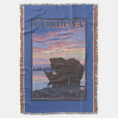 くまおよびカブス- Cordova、アラスカ スローブランケット (正面縦)