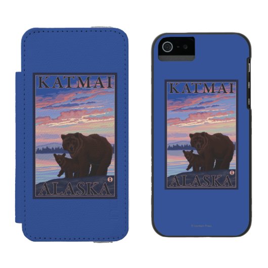 くまおよびカブス- Katmai、アラスカ Incipio iPhoneウォレットケース (並び)