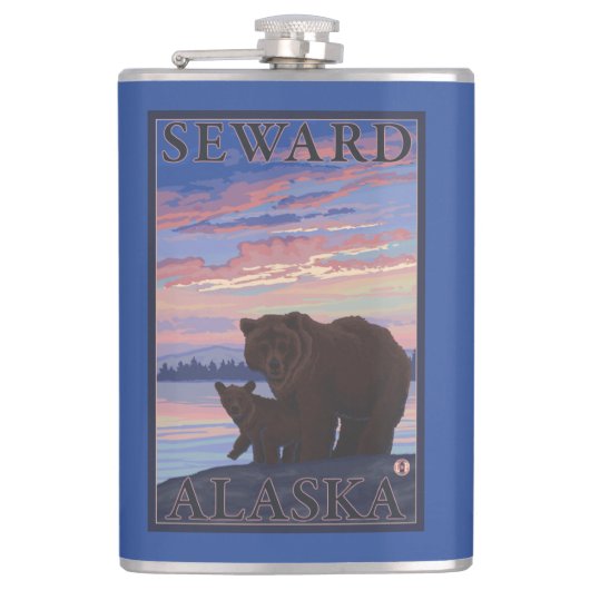 くまおよびカブス- Seward、アラスカ フラスク (正面)