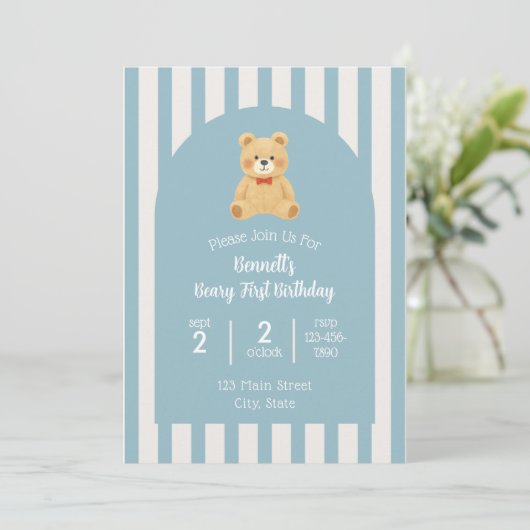 くまちゃんの1歳の誕生日パーティーの招待状 招待状 (スタンド正面)