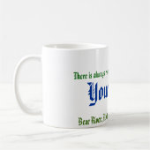 くまの川の名前のマグ コーヒーマグカップ (左)