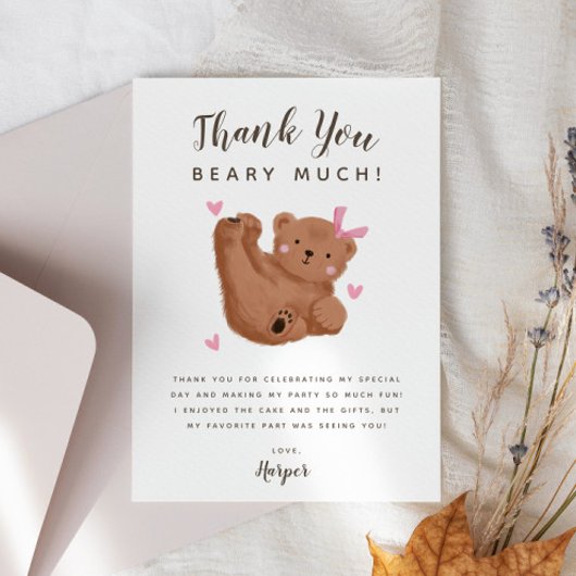 くまの赤ちゃんの女の子の誕生日パーティー サンキューカード