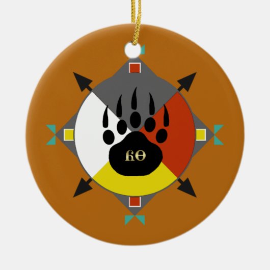 くまは私の兄弟のチェロキーオーナメントです セラミックオーナメント (正面)