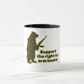 くまを武装させる権利を支えて下さい マグカップ (中央)