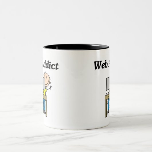 くもの巣の常習者のTシャツおよびギフト ツートーンマグカップ (中央)