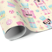 くるみクラッカーイエローピンクブルークリスマス ラッピングペーパー (ロールコーナー)