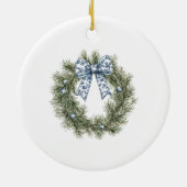 くるみパーソナライズされた割りクリスマス生まれたばかりの男の赤ちゃん セラミックオーナメント (裏面)