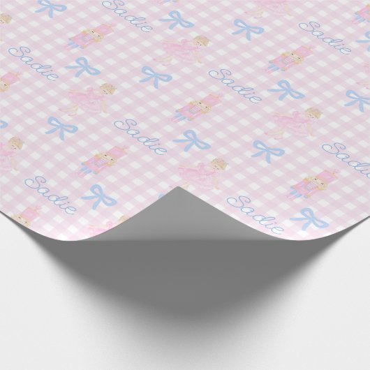 くるみパーソナライズされた名門私立校風の割り名前をカスタムする ラッピングペーパー (角)