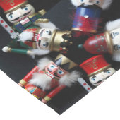 くるみ割りは一緒に先頭に立ちます ショートテーブルランナー (コーナー)