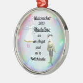 くるみ割りオーナメント – エンジェルとポリシネル メタルオーナメント (左)