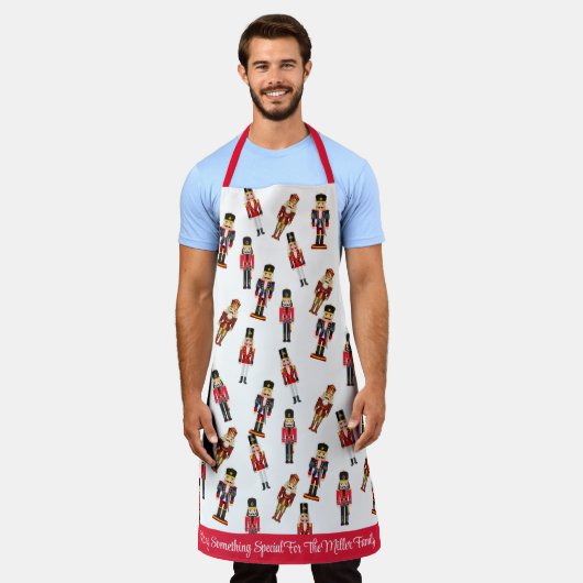 くるみ割りクリスマスギフト追加の名前と文字 エプロン (着用した状態)