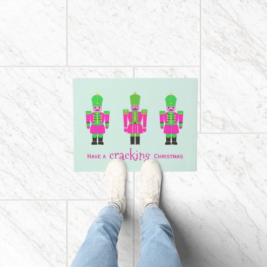 くるみ割りクリスマスピンクと緑 ドアマット (室内)