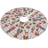 くるみ割り人形はクリスマスキャンディを投げる ブラッシュドポリエステルツリースカート (アングル)