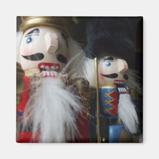 くるみ割り磁石 マグネット (正面)