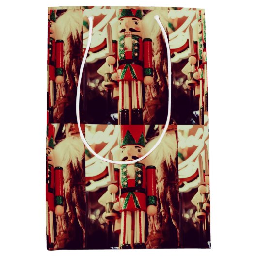 くるみ割り ミディアムペーパーバッグ (正面)