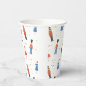 くるみ割り 紙コップ (左)