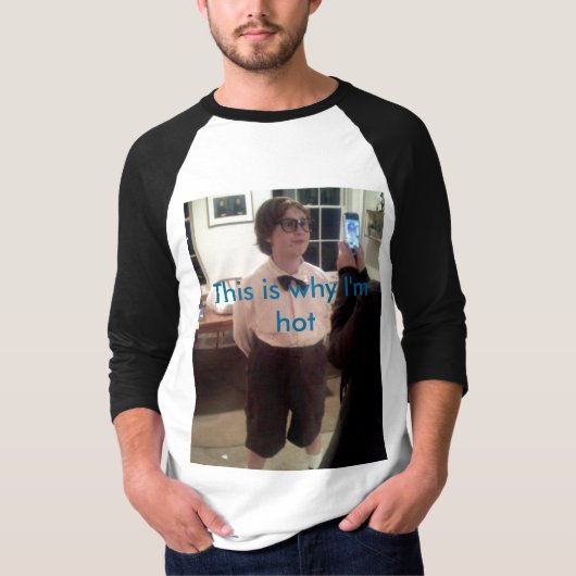 こういうわけで私は熱いです Tシャツ (正面)
