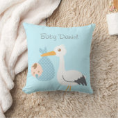 こうのとりはかわいい男の赤ちゃんの子供部屋部屋の装飾を渡します クッション (ブランケット)