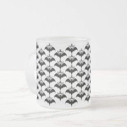 こうもりの種族の曇らされたシルエットのマグ フロストグラスマグカップ (正面左)