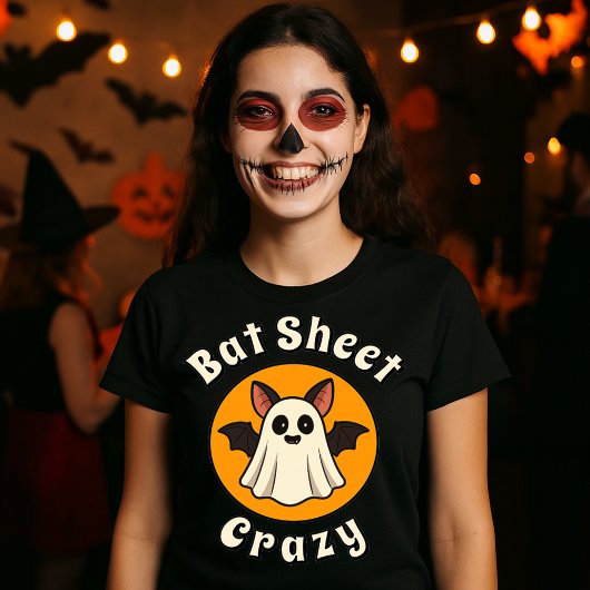 こうもりシ熱狂するート可笑ハロウィーン Tシャツ