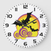 こうもり飛んでいるハロウィーン夜満月の渦巻き ラージ壁時計 (正面)