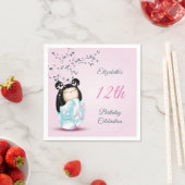 こけし人形さくらんぼ花 |ガールズ誕生日 スタンダードカクテルナプキン (インサイチュ)