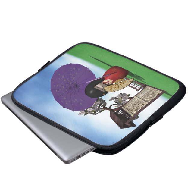 こけし人形 ラップトップスリーブ (正面下部)