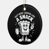 ここからスナックのクリスマスツリーケーキのように見える セラミックオーナメント (左)