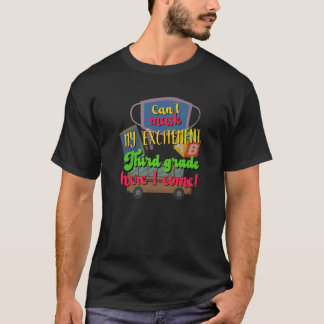 ここじゃ三年生の興奮を隠すことはでき来ない Tシャツ
