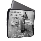 ここで働く熱狂する必要がある ラップトップスリーブ (正面右)