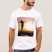 ここで夢が生きる Tシャツ (正面)