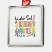 ここで幼稚園を見来て メタルオーナメント (左)