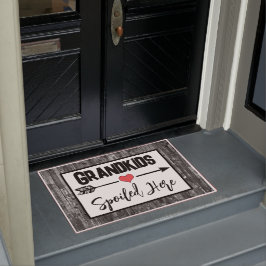ここで甘やかされた孫 ドアマット