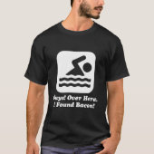 ここで見つけたベーコン 泳ぐ人 Tシャツ (正面)