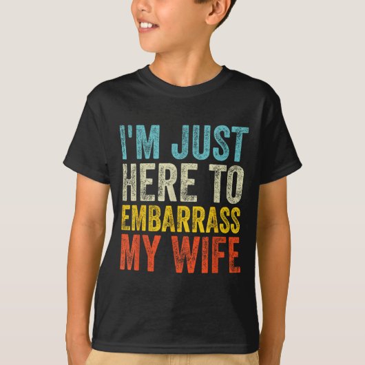 ここで面白い。妻を赤面させる夫の一言 Tシャツ (正面)
